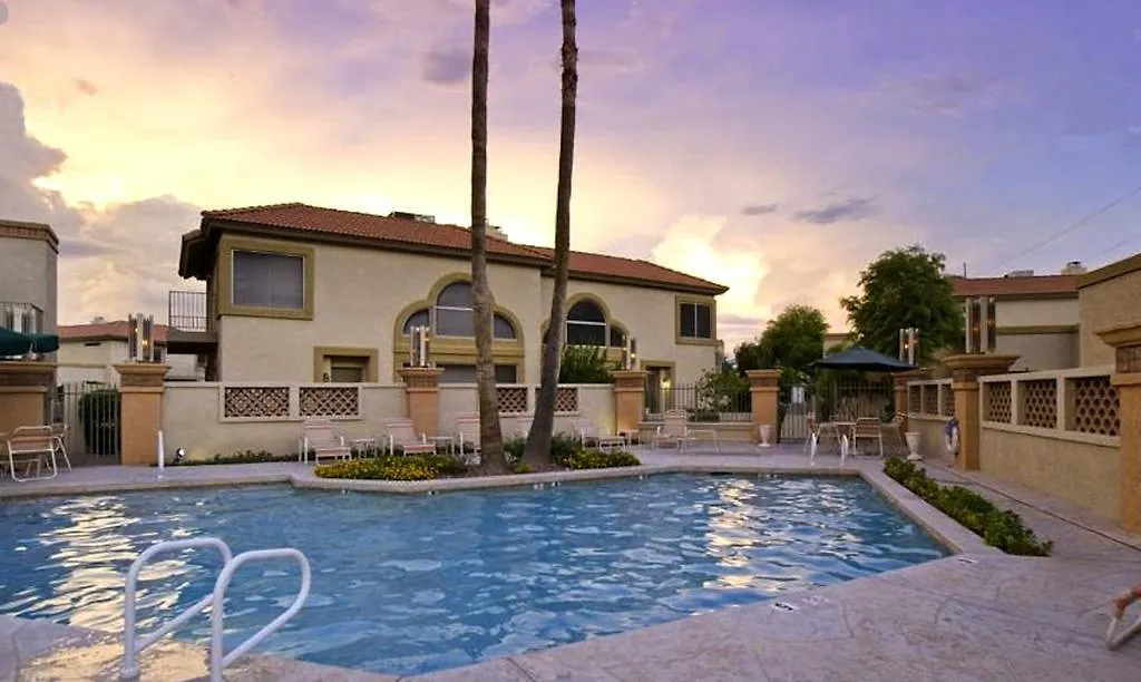 Mountain View Resort: Private Oasis with Year-Round Heated Pools Phoenix Holiday home