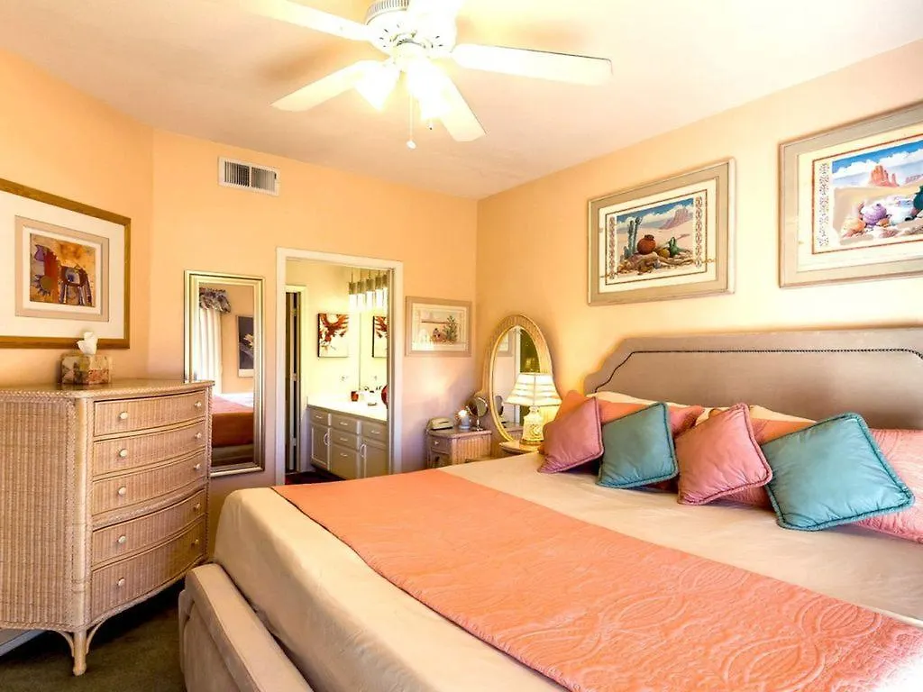 Mountain View Resort: Private Oasis with Year-Round Heated Pools Phoenix United States