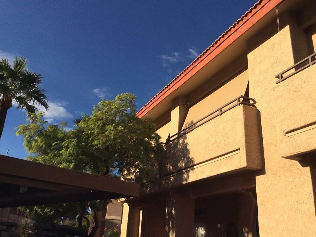 Mountain View Resort: Private Oasis with Year-Round Heated Pools Phoenix